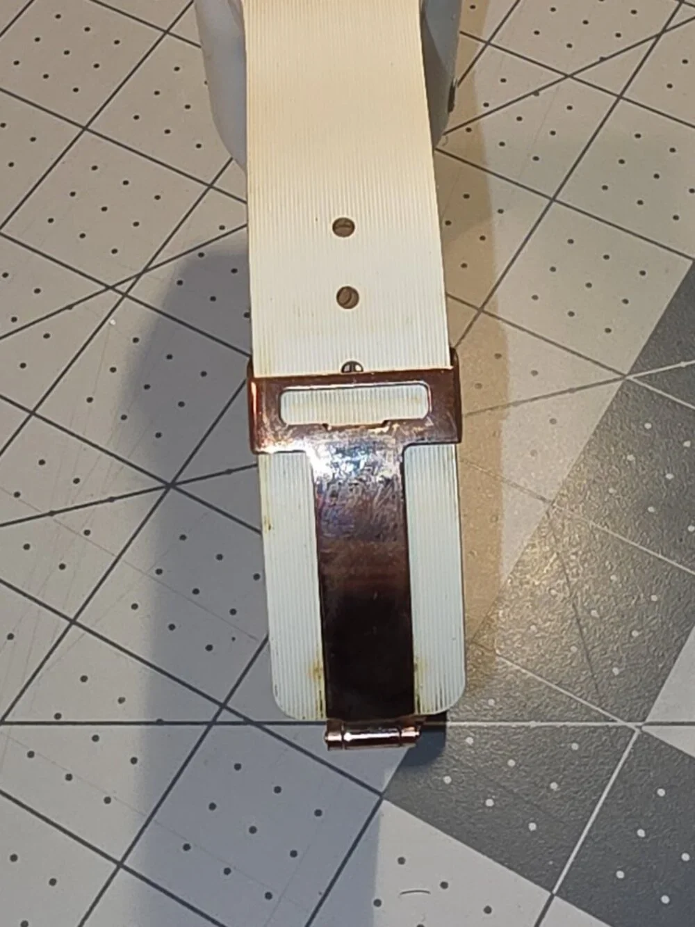 Original Samsung Galaxy Gear (SM‑V700) in Rose Gold